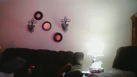 TruckersWifeToBe online show from February 19, 2:23 am