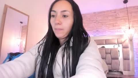   online show from March 4, 12:01 pm