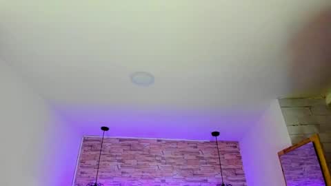   online show from January 17, 11:38 am