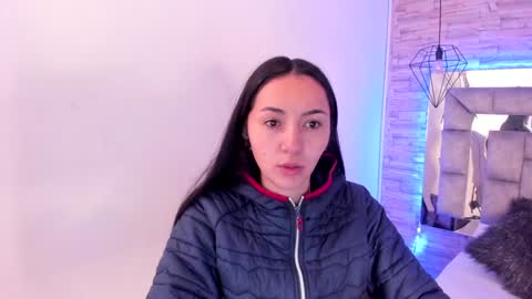   online show from December 4, 11:52 am