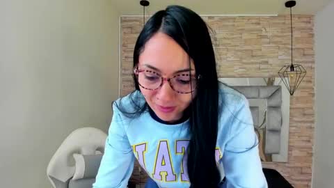   online show from January 30, 12:27 pm