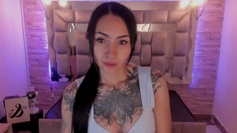   online show from March 6, 12:09 pm