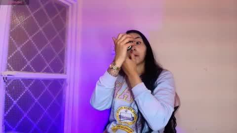   online show from November 11, 12:24 pm