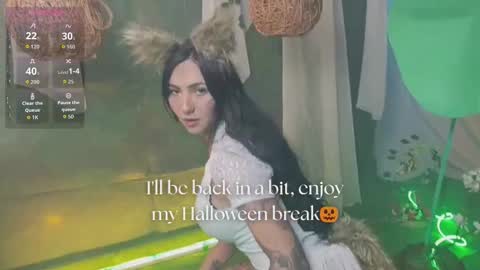   online show from October 15, 11:57 am