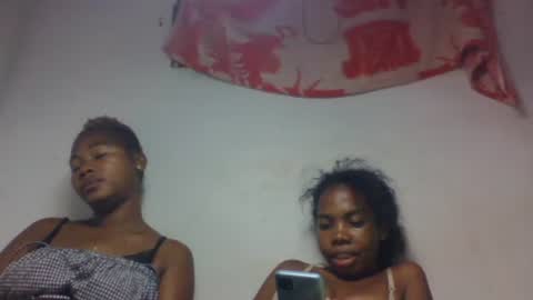 tsaralaza online show from November 20, 8:32 pm