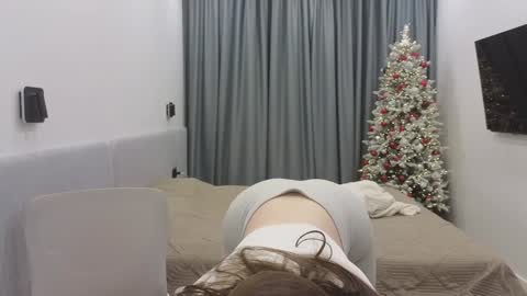 Ariana online show from December 19, 8:13 pm