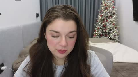 Ariana online show from December 7, 9:11 pm