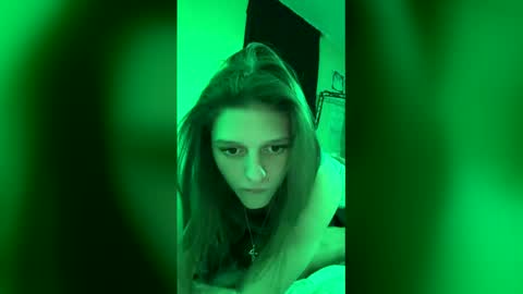 twizzler_twizzle online show from February 15, 5:32 am