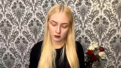 Grace online show from November 19, 1:33 pm