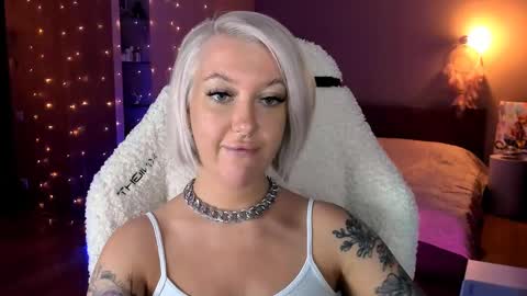 Miley online show from January 23, 4:05 pm