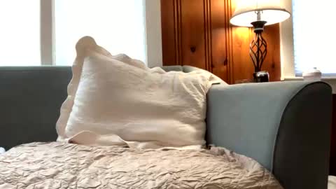 Tyler Sands online show from February 16, 2:21 pm