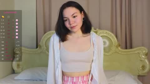 Lili online show from March 11, 6:08 pm