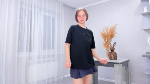 Kira online show from November 29, 3:16 pm