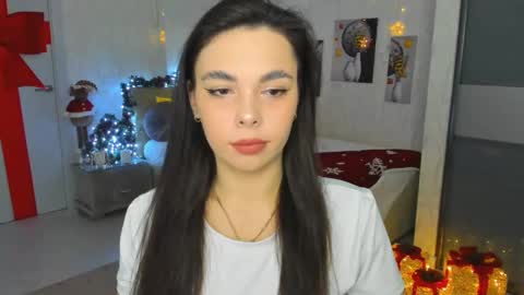 Patricia online show from December 25, 4:00 pm