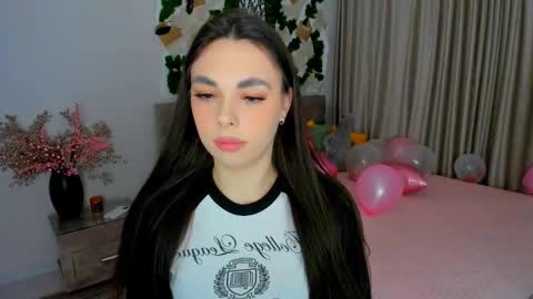 Patricia online show from February 19, 1:18 am