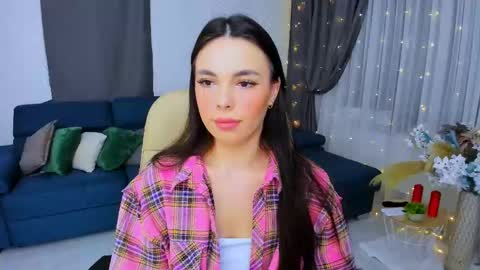 Patricia online show from March 11, 8:20 pm