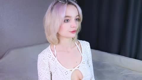 ShizukaShizuSHIZ online show from November 11, 7:49 am