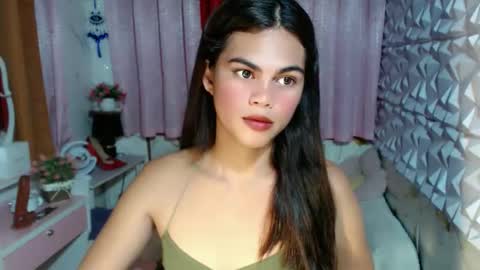 ur_dollxxx online show from October 2, 10:31 am