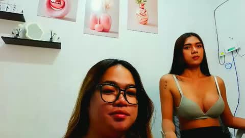 almira online show from June 21, 2:26 am