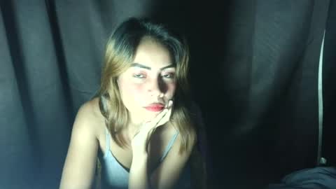 ur_sweetmika online show from June 14, 4:51 pm