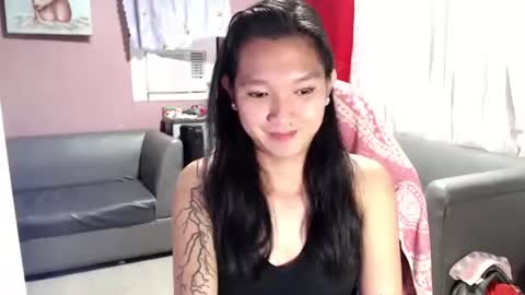 NEWRA  ALLISON online show from September 18, 3:38 am