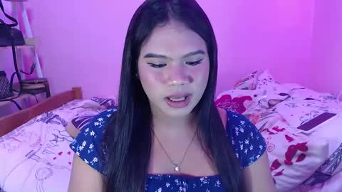 Sofia online show from February 10, 9:25 pm