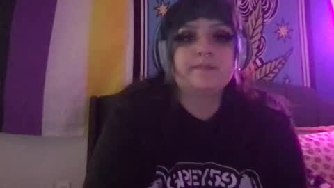 sativa raye online show from March 31, 6:57 am