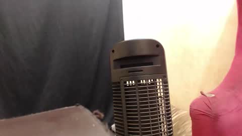 urgoddessleenie online show from October 1, 6:46 pm