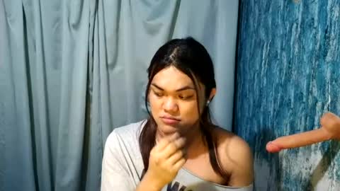 Bella DONT FORGET TO THUMBS UP AND FOLLOW online show from July 13, 7:20 am