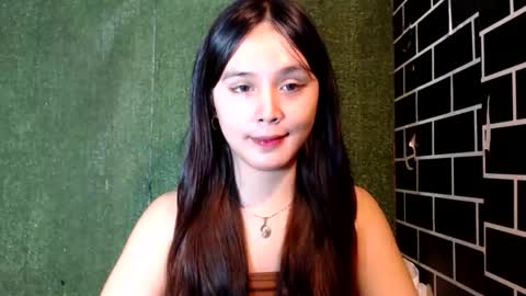 Pia online show from September 25, 2:32 am