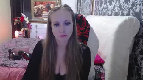 UrSecretTreasure88 online show from September 28, 1:05 pm