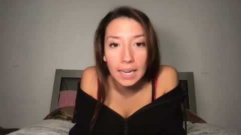 Lily online show from October 11, 12:59 am