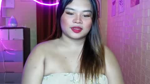 Bella Miles Olivia online show from January 23, 11:58 am