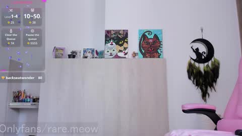    online show from January 9, 1:04 pm