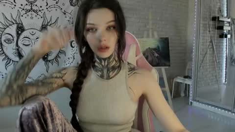 Eva online show from March 9, 9:13 am