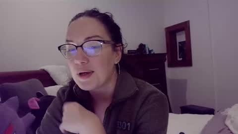 vagelicious online show from December 2, 11:18 pm