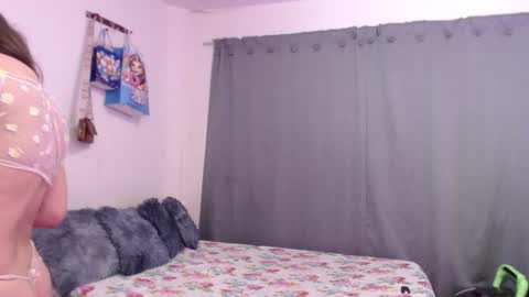 valeamaya online show from February 11, 9:27 pm