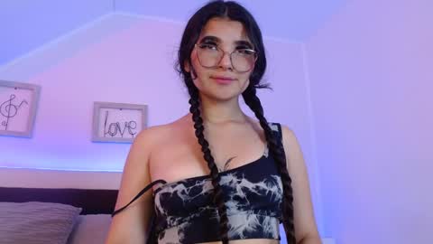 Tifanny  online show from January 27, 8:07 pm