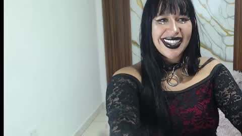 valen_ross7 online show from March 16, 6:01 pm