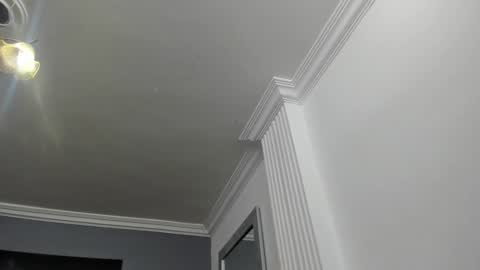 Valen White online show from January 10, 11:11 am