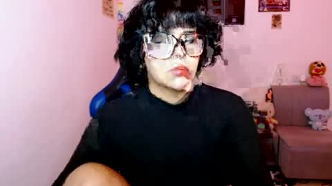 valenbeauty online show from July 17, 2:05 am