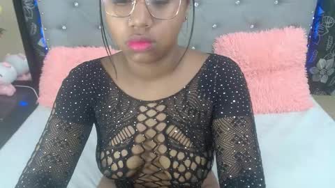 valentina vega online show from February 19, 4:45 am