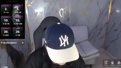 valeri_harpers4 online show from November 27, 7:39 pm