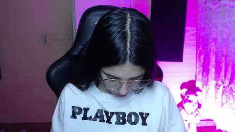   online show from December 31, 5:44 am