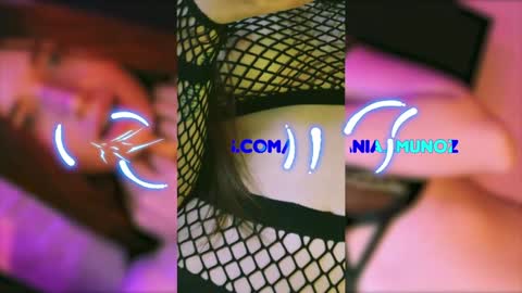   online show from December 11, 11:00 pm