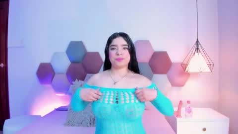 ValeriaBlythe online show from February 20, 11:34 am