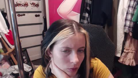 ValeriaXKiss online show from March 6, 6:48 pm