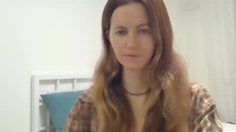 valerie_rose777 online show from November 3, 8:35 pm