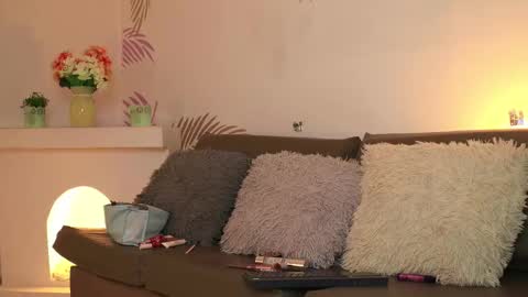 Valerie Style3 online show from March 25, 4:06 am