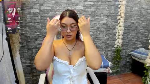 valery__69 online show from November 13, 1:54 pm